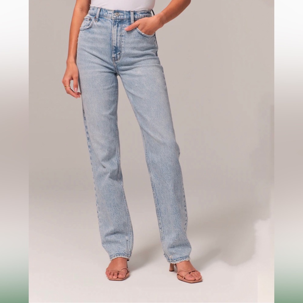 Ultra High Rise 90s Straight Jean Curve Love Size 28